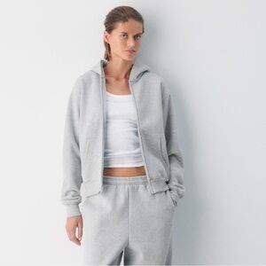 Aritzia TNA long full up sweatshirt
